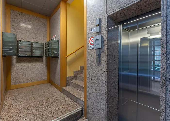 Guesthost - Bright - Your Nest In Apartment *