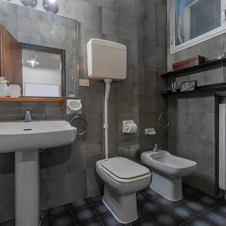 Bright - Your Nest In *